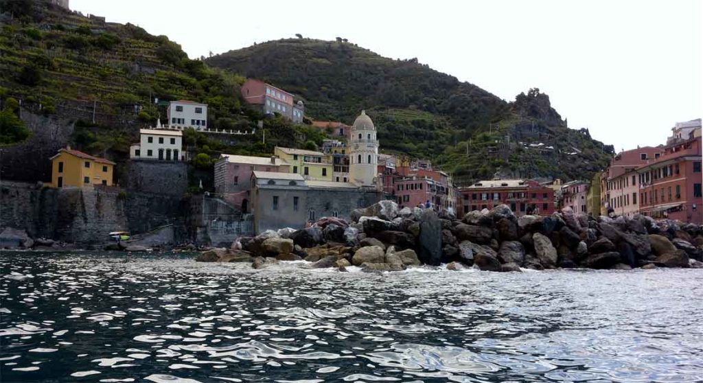 cinque terre in barca