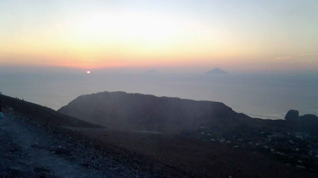 tramonto dalla cima del Vulcano